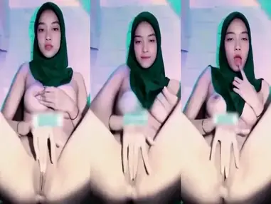 Bokep Hijab Sarah Colmek Basah Lumer HD