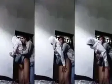 Ngentot Diam Diam Pasangan SMA Takut Kepergok Ortunya